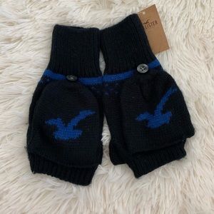 Hollister Knit Gloves